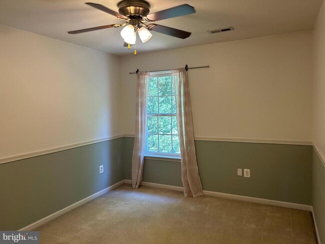 Building Photo - 13220 Willow Point Dr