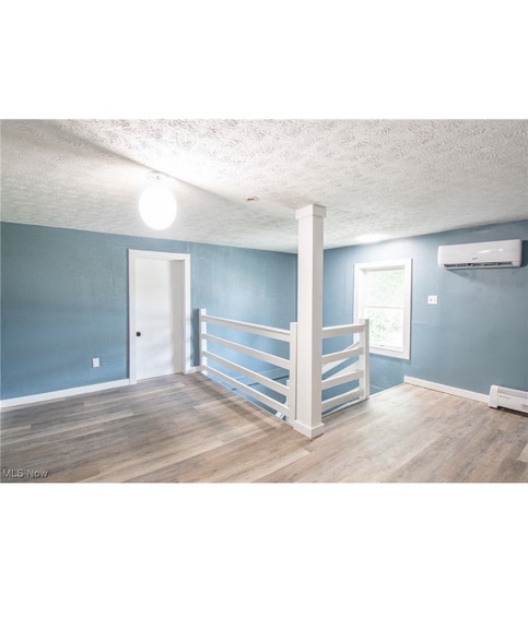 Building Photo - 225 E Bergey St