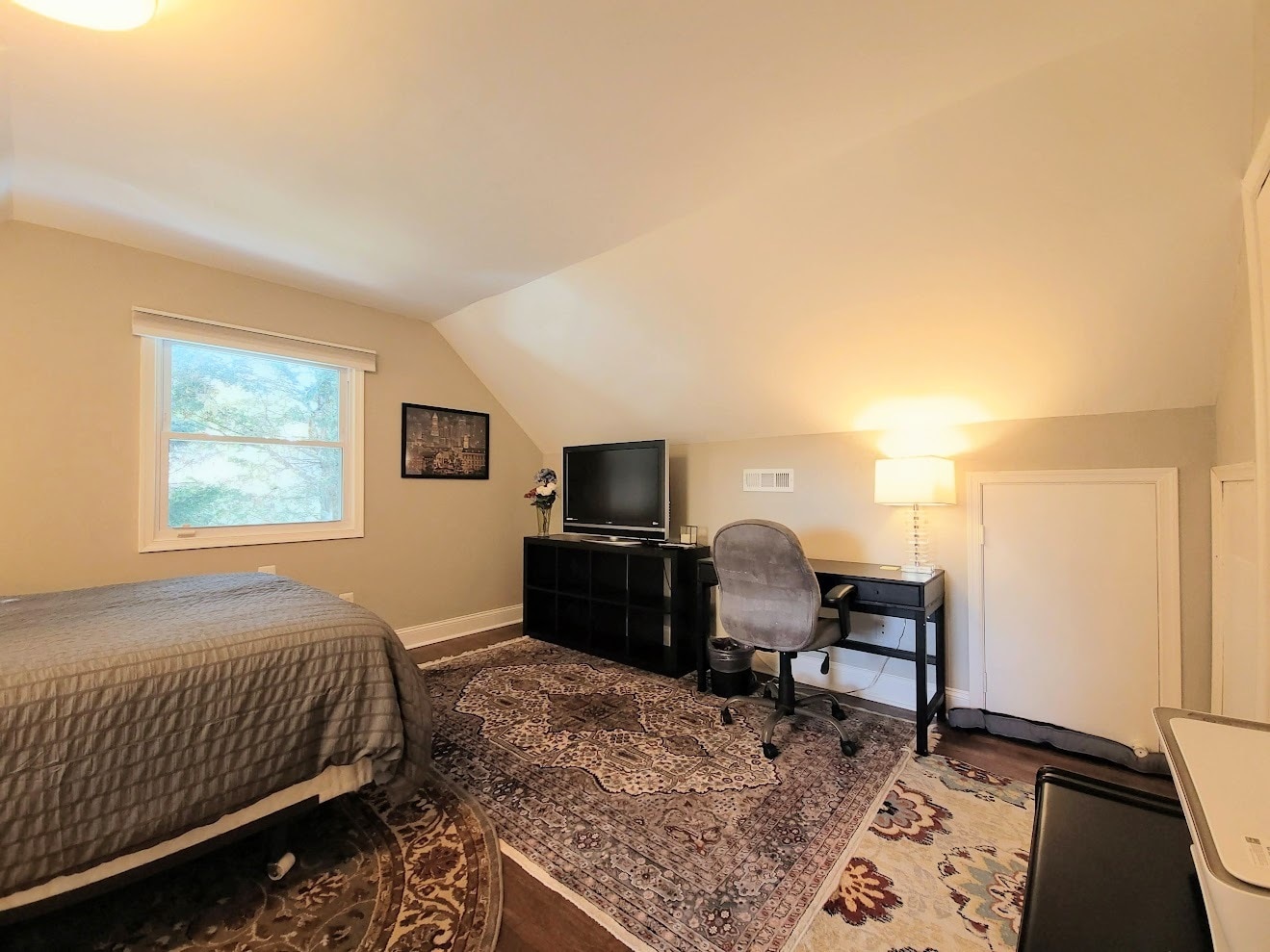 Third Bedroom Upper Floor - 9605 Singleton Dr