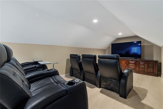 Building Photo - 261 1st St