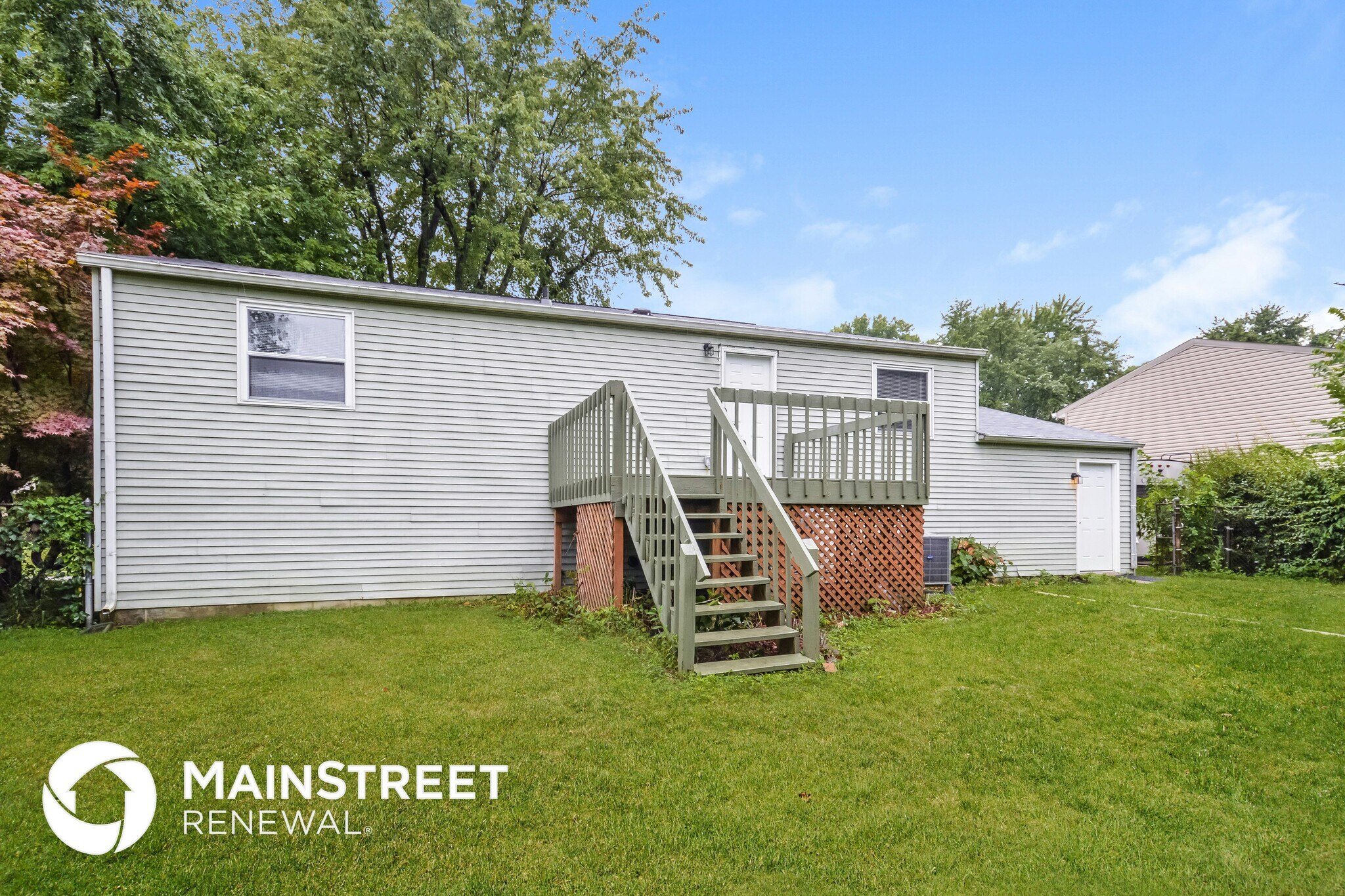 Building Photo - 6839 S Lawndale Ave