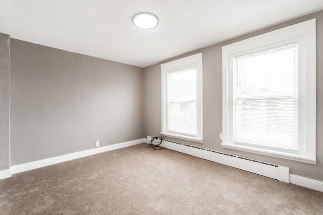 Building Photo - Updated  2BR Home – Walk to Lehigh & Downtown Bethlehem