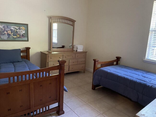 Building Photo - 14911 Equestrian Way