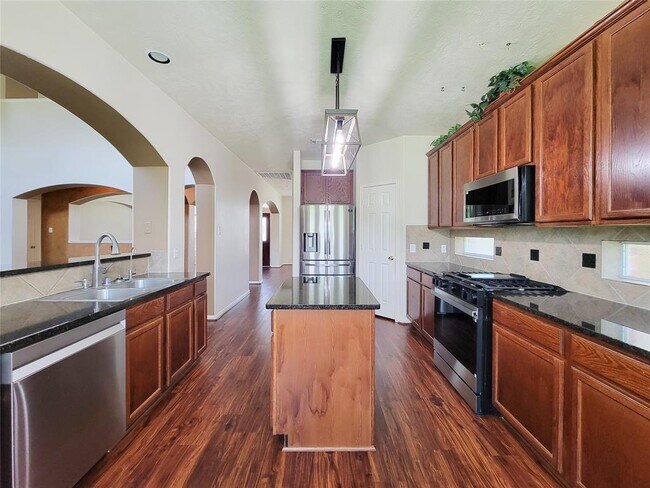 Building Photo - 2326 Summer Wind Dr