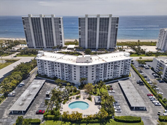 Building Photo - 2851 S Ocean Blvd