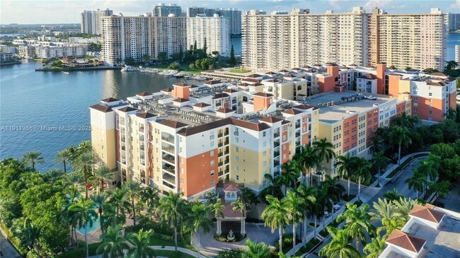 Building Photo - 17100 N Bay Rd