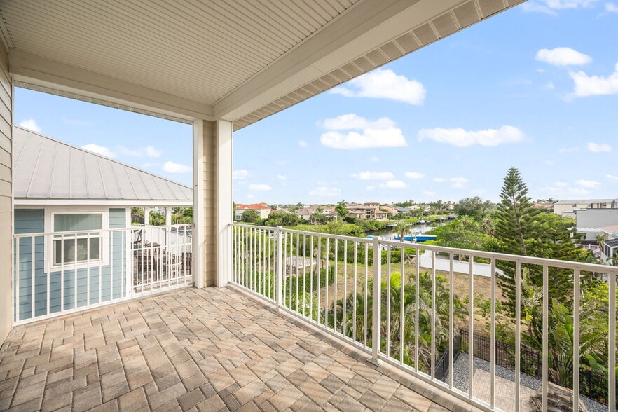 Building Photo - 1340 Apollo Beach Blvd S
