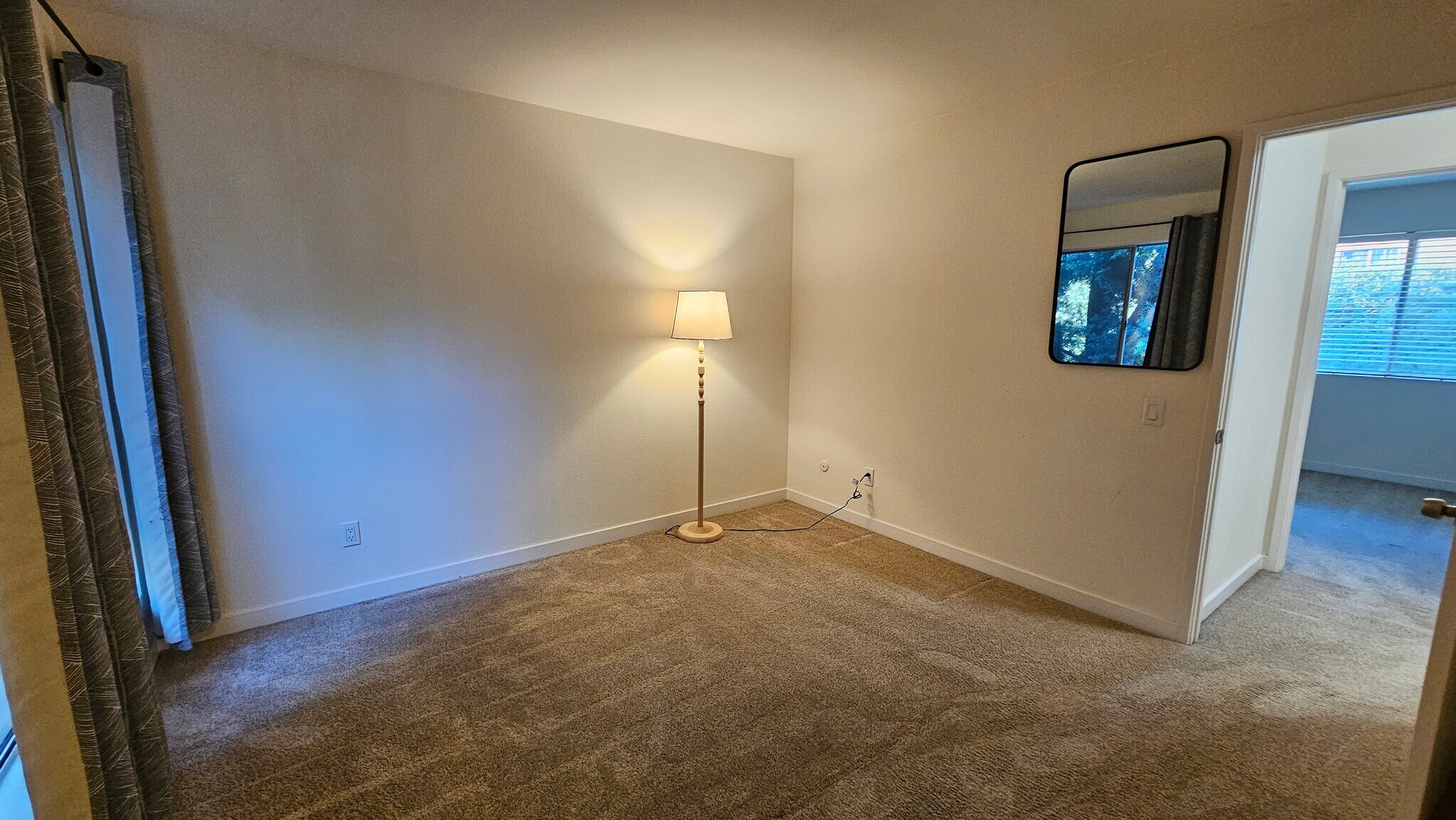 Building Photo - 7964 Mission Center Ct