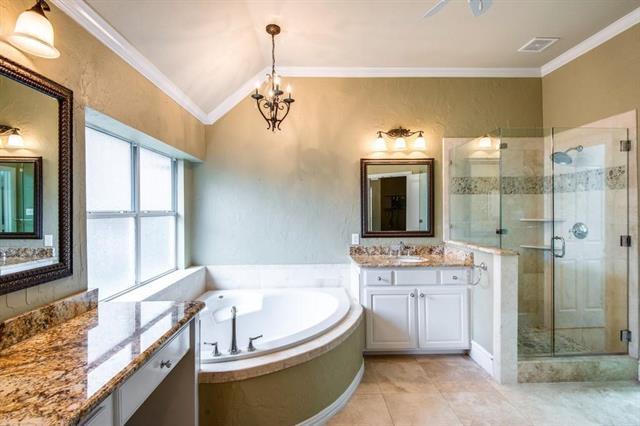 Building Photo - 725 Saxon Trail