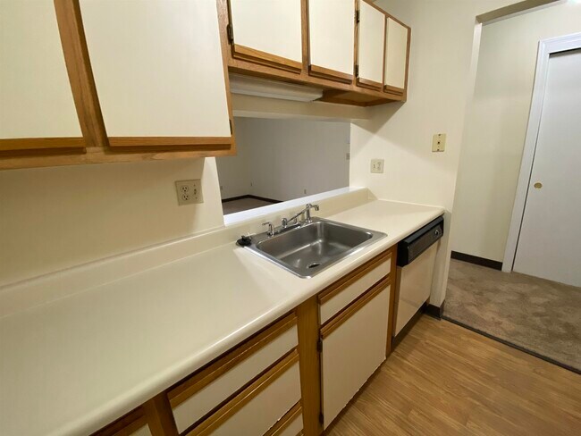 Building Photo - 145 Eastern Ave