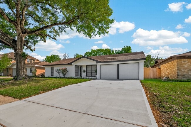 Building Photo - 5523 Kuldell Dr