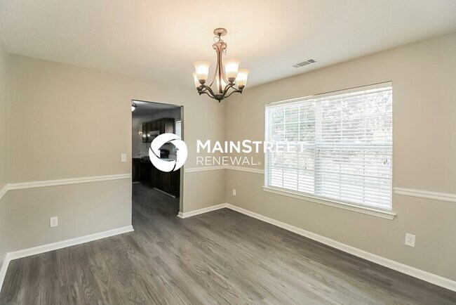 Building Photo - 4 Bedroom Pet-Friendly Home in Ellenwood, GA with Main Street Renewal