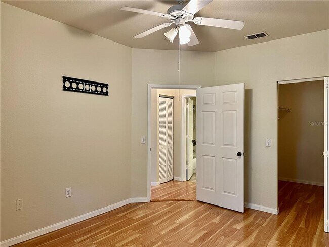 Building Photo - 2141 Portofino Pl