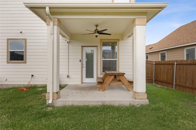 Building Photo - 11229 Kirkland Hill Path