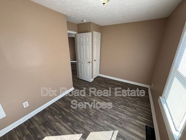 Building Photo - 2030 Pater Ave