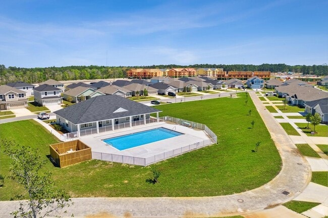 Building Photo - 215 Speckled Trout Ln N