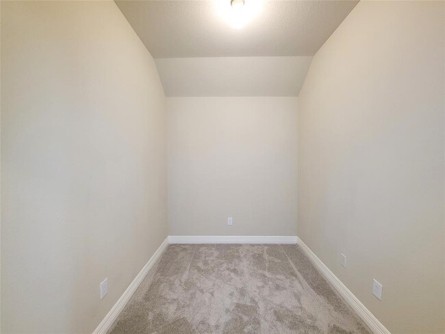 Building Photo - 3430 Hughes Mdw Wy