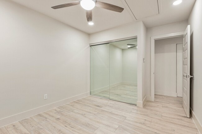 Building Photo - 1310 E Red Cedar Cir