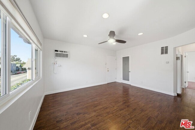 Building Photo - 510 Pacific Ave