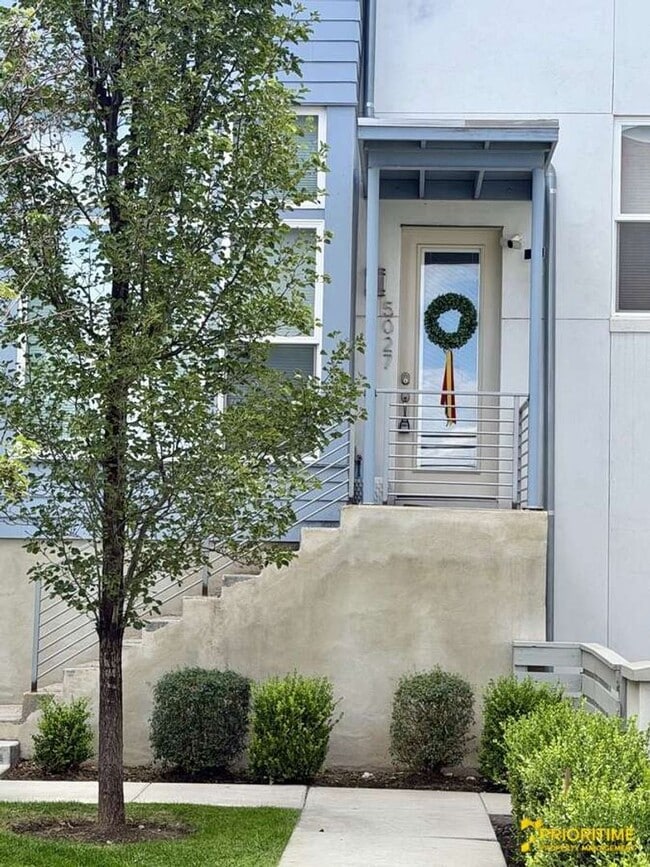 Building Photo - 5027 W Daybreak Pkwy