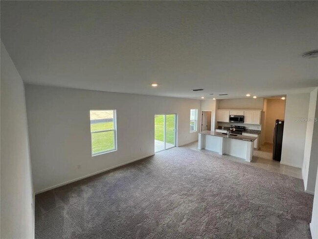 Building Photo - 2217 Crossbow St