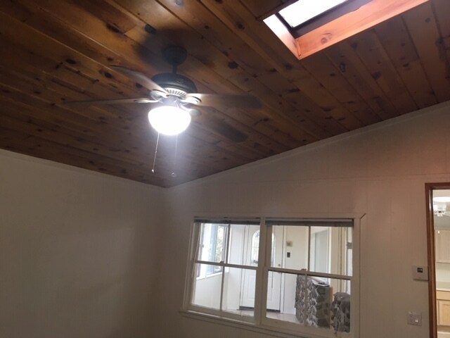 Family Room - 3319 Lago Vista Dr