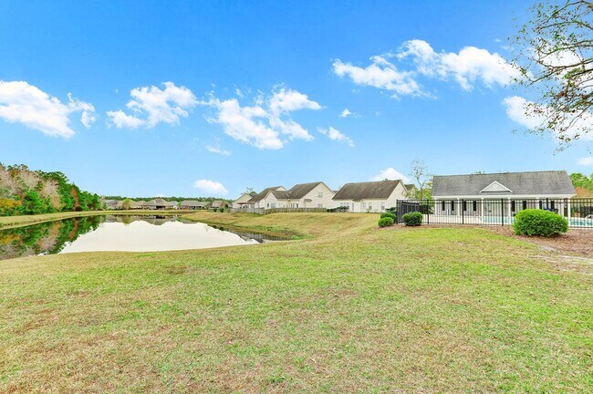 Building Photo - 104 Grasmere Ct