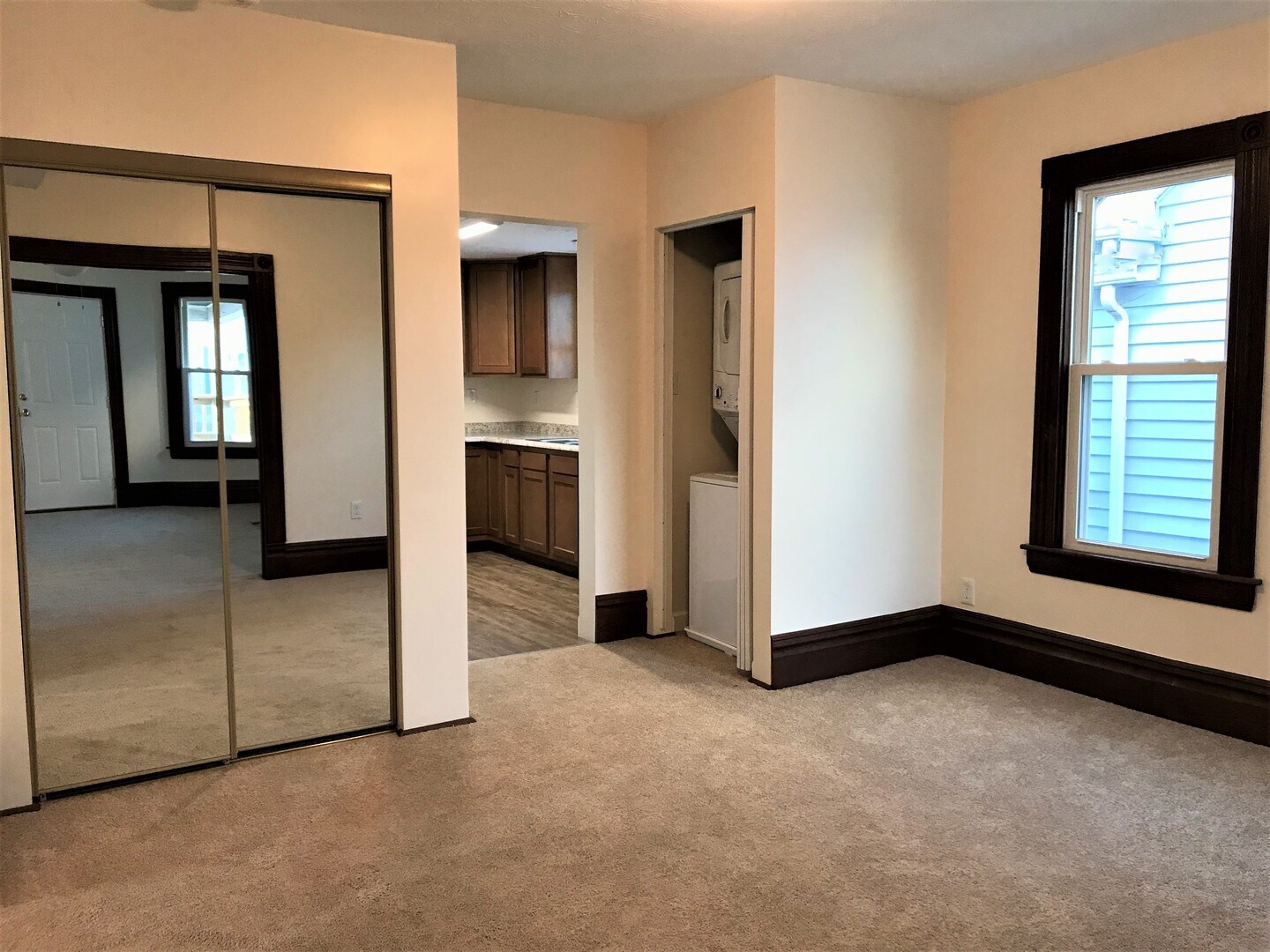 Building Photo - 1110 19th St