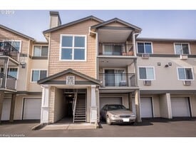 Building Photo - 720 NW 185th Ave