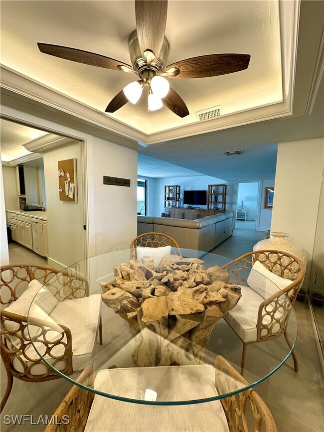 Building Photo - 10951 Gulf Shore Dr