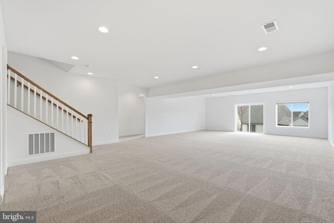 Building Photo - 112 BETONY Ct