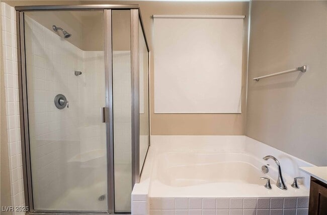 Building Photo - 6303 Solomon Spring Way