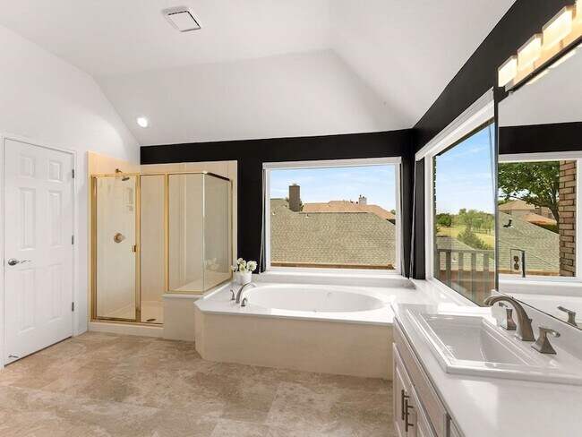 Building Photo - 7436 Stoney Point Dr