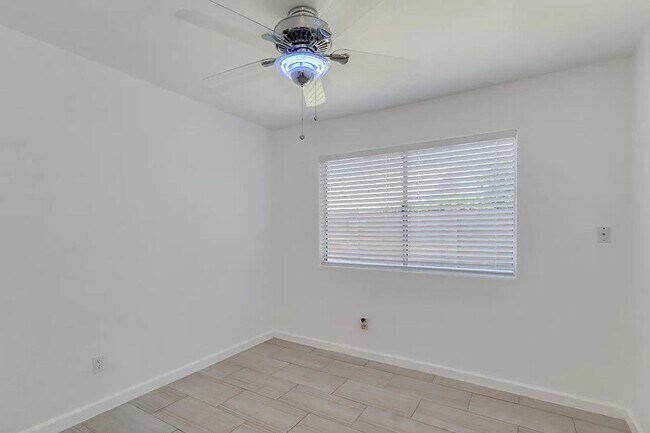 Building Photo - Terrific home in great Gilbert neighborhood!