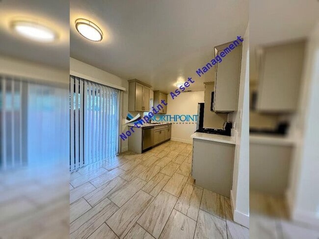 Building Photo - 2BR/2BA • 1-Car Garage • Backyard • Orangevale, CA