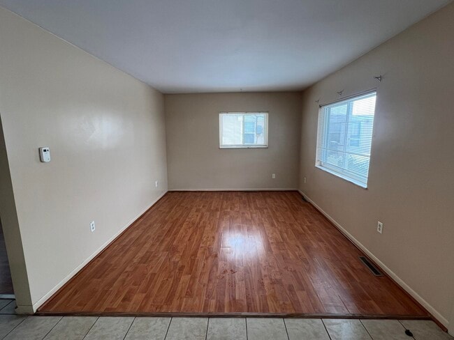 Building Photo - 7944 Grand St