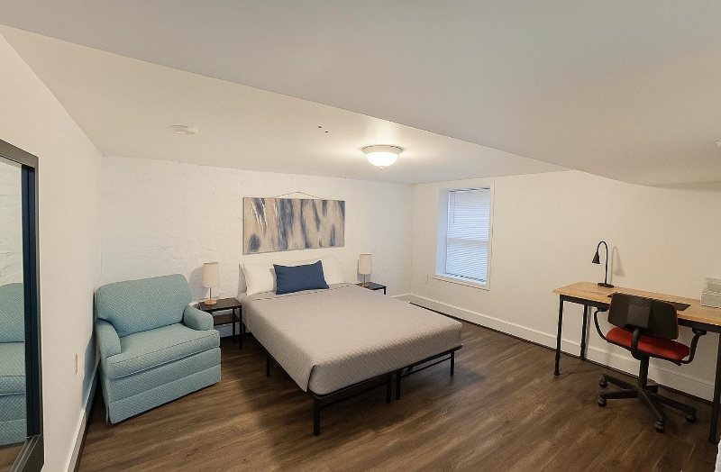 Building Photo - 3580 13th St NW