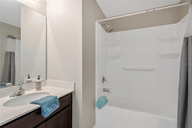 Building Photo - 808 Chatham Walk Dr