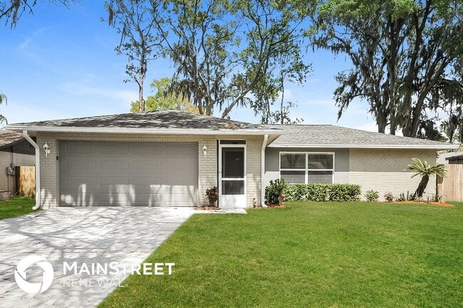 Building Photo - 808 Pebblewood Dr