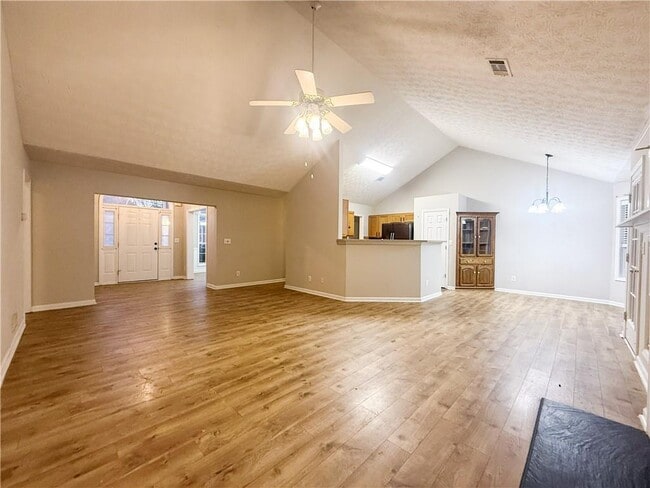 Building Photo - 5555 Grove Place Crossing SW