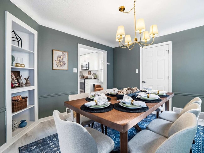 Building Photo - 3746 Northwood Rd