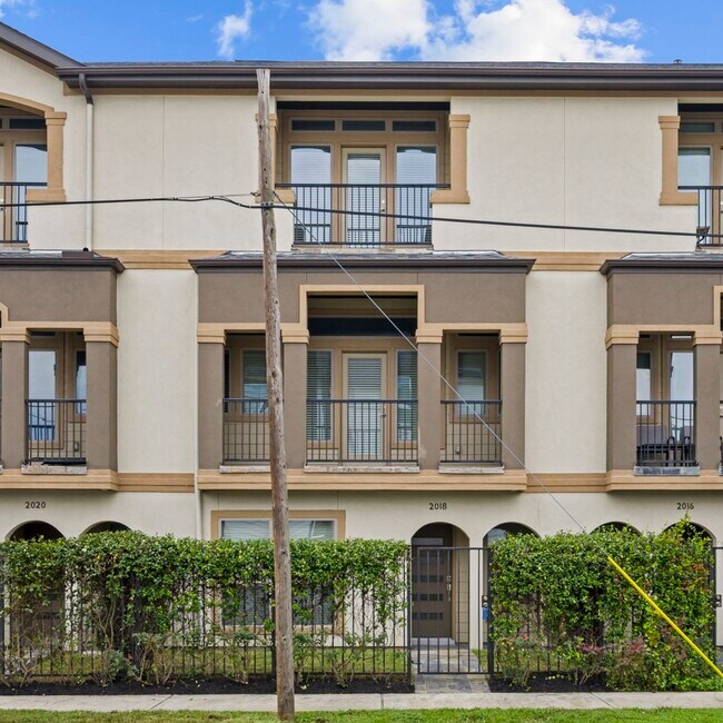 Building Photo - 2018 McIlhenny St
