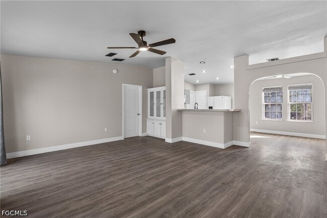 Building Photo - 1505 East 15th Street