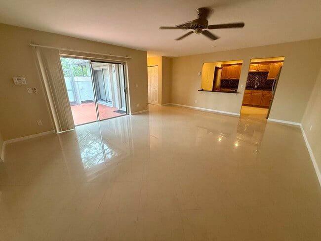 Building Photo - 105 Harvest Moon Ct