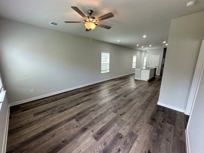 Building Photo - Brand New Modern 3-Bedroom Home with Upgra...