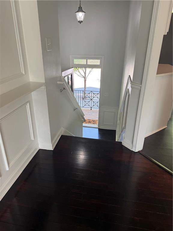 Building Photo - 332 Suwanee Ave NW