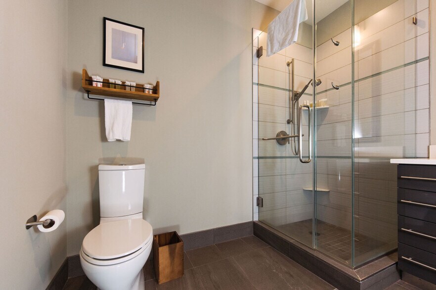 Building Photo - 225 E Michigan St