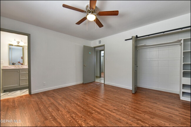 Building Photo - 3807 Waymore Dr