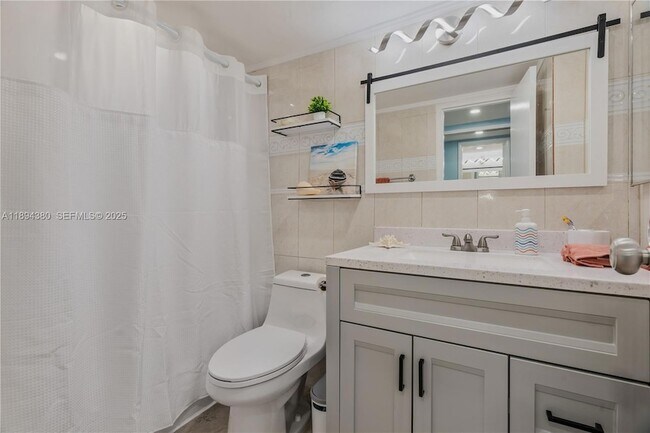 Building Photo - 19201 Collins Ave