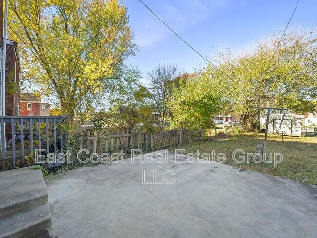 Building Photo - 111 West Side Ave